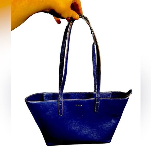 DKNY - Blue Leather Handbag - Picture 1 of 11